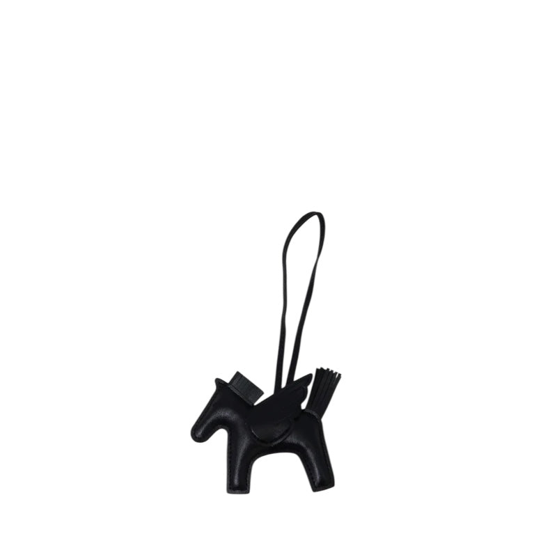 BLACK U CHARM