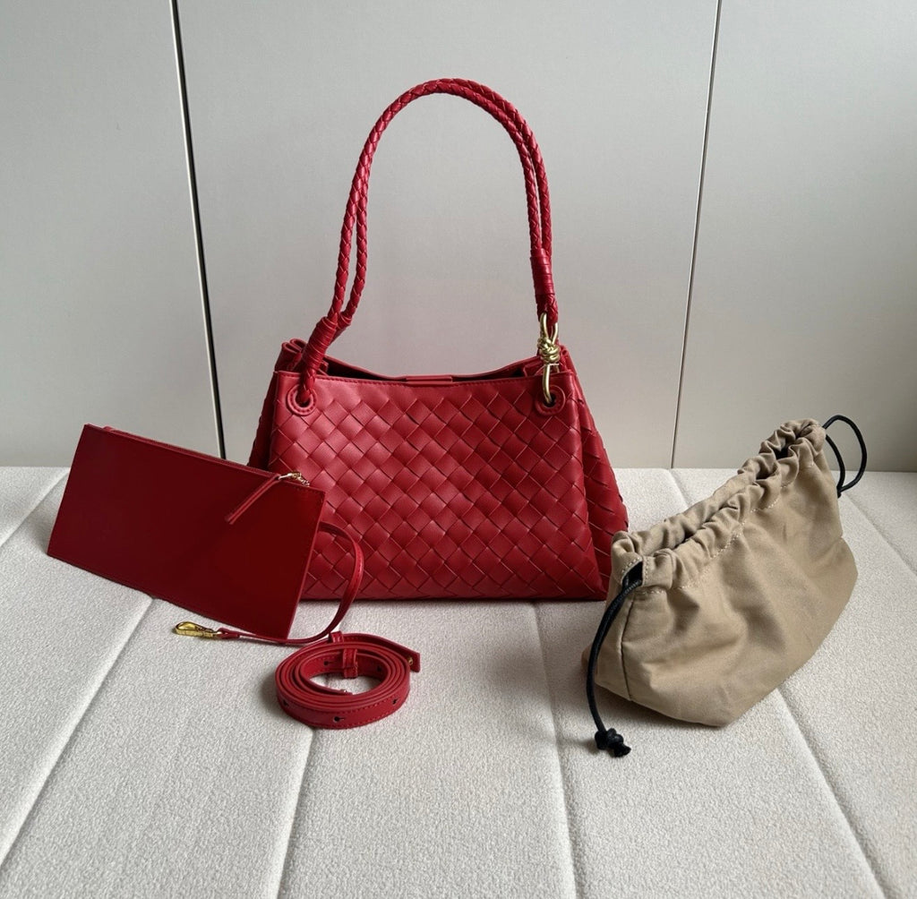 BELA RED (PRE ORDER)